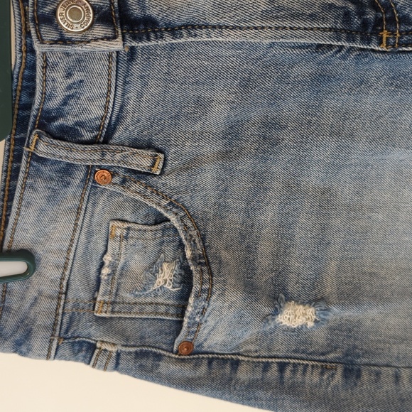 Silver Jeans Boyfriend Short - Picture 6 of 9